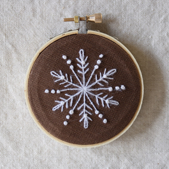 crewelkits_Gingerbread-Snowflakes_20